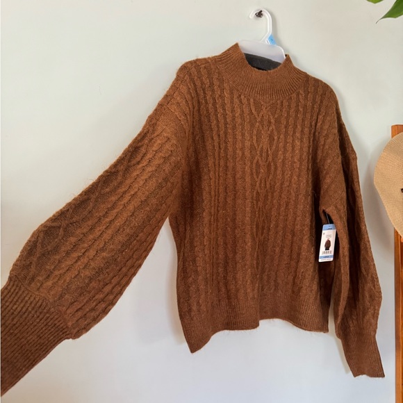 NWT Vince Camuto sweater cable knit mock neck sweater - Picture 3 of 7
